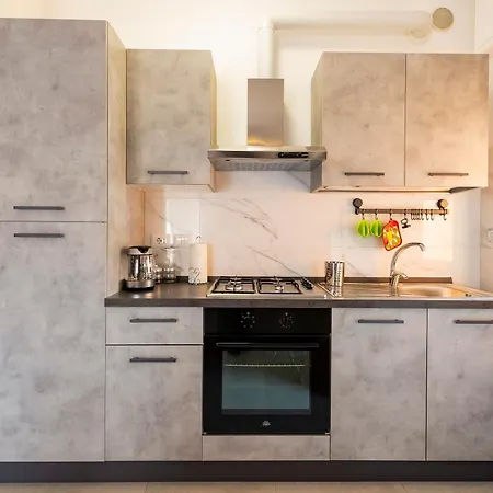 Guesthost - Lovely Flat - Steps From The Sea! Apartment Montesilvano Marina