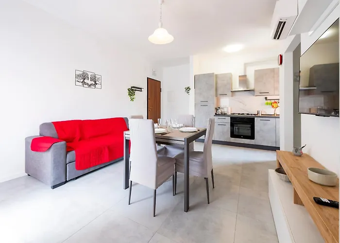 Apartman Guesthost - Lovely Flat - Steps From The Sea! *